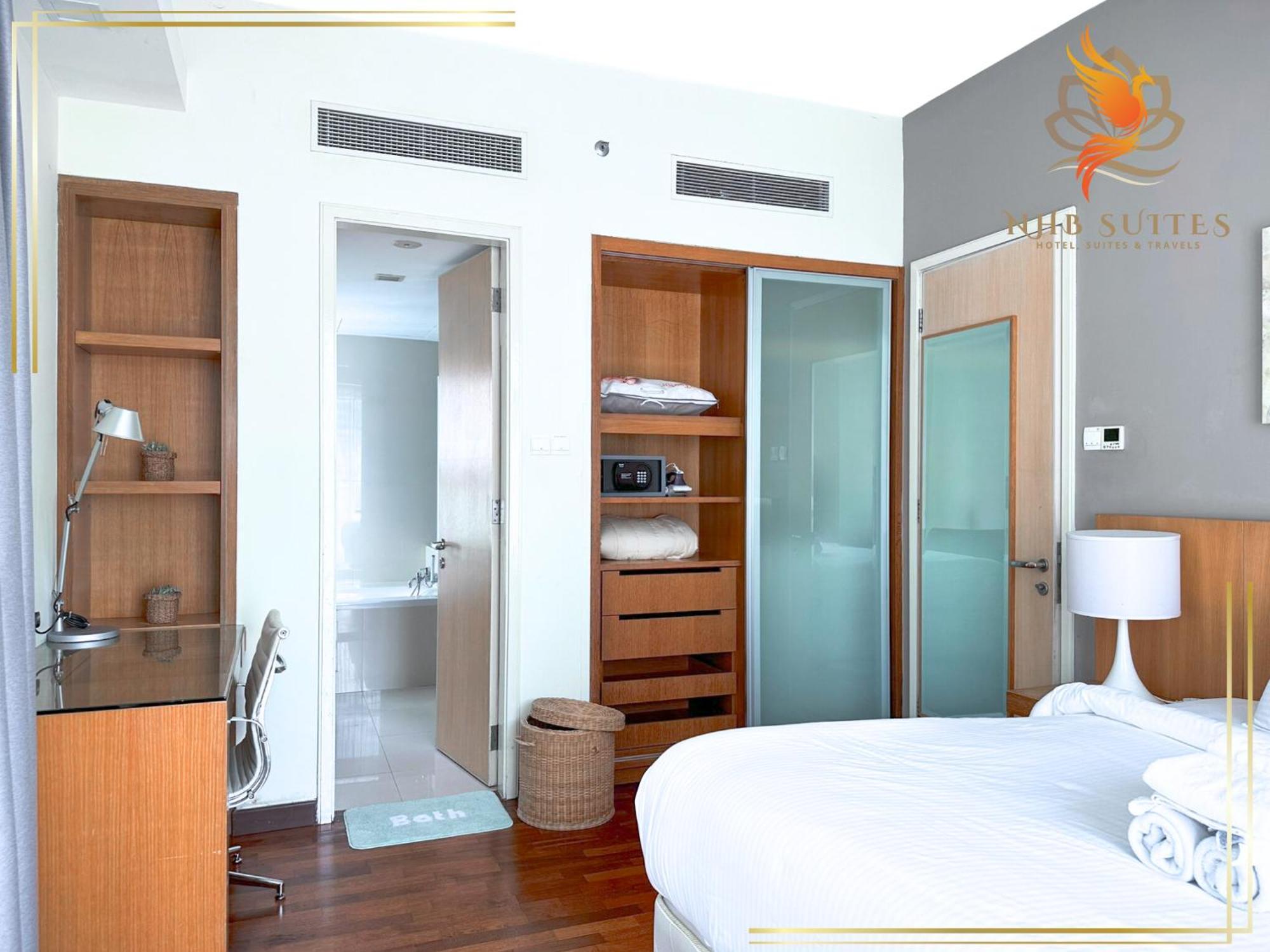 Klcc Suites By Nhb Kuala Lumpur Bagian luar foto