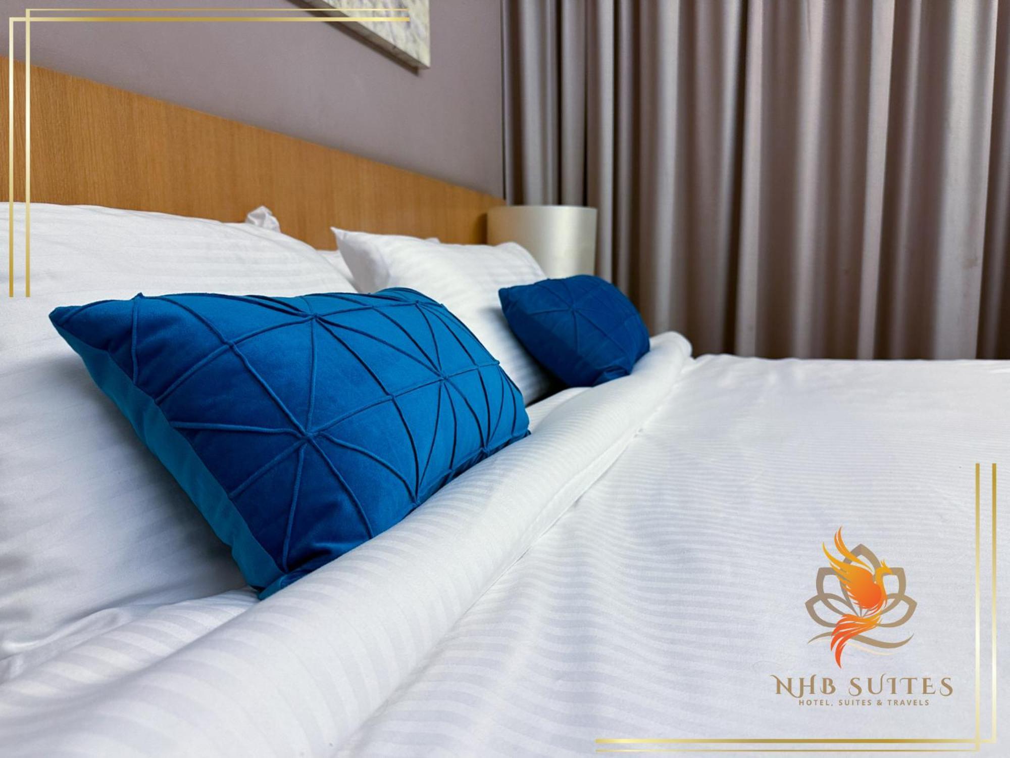 Klcc Suites By Nhb Kuala Lumpur Bagian luar foto