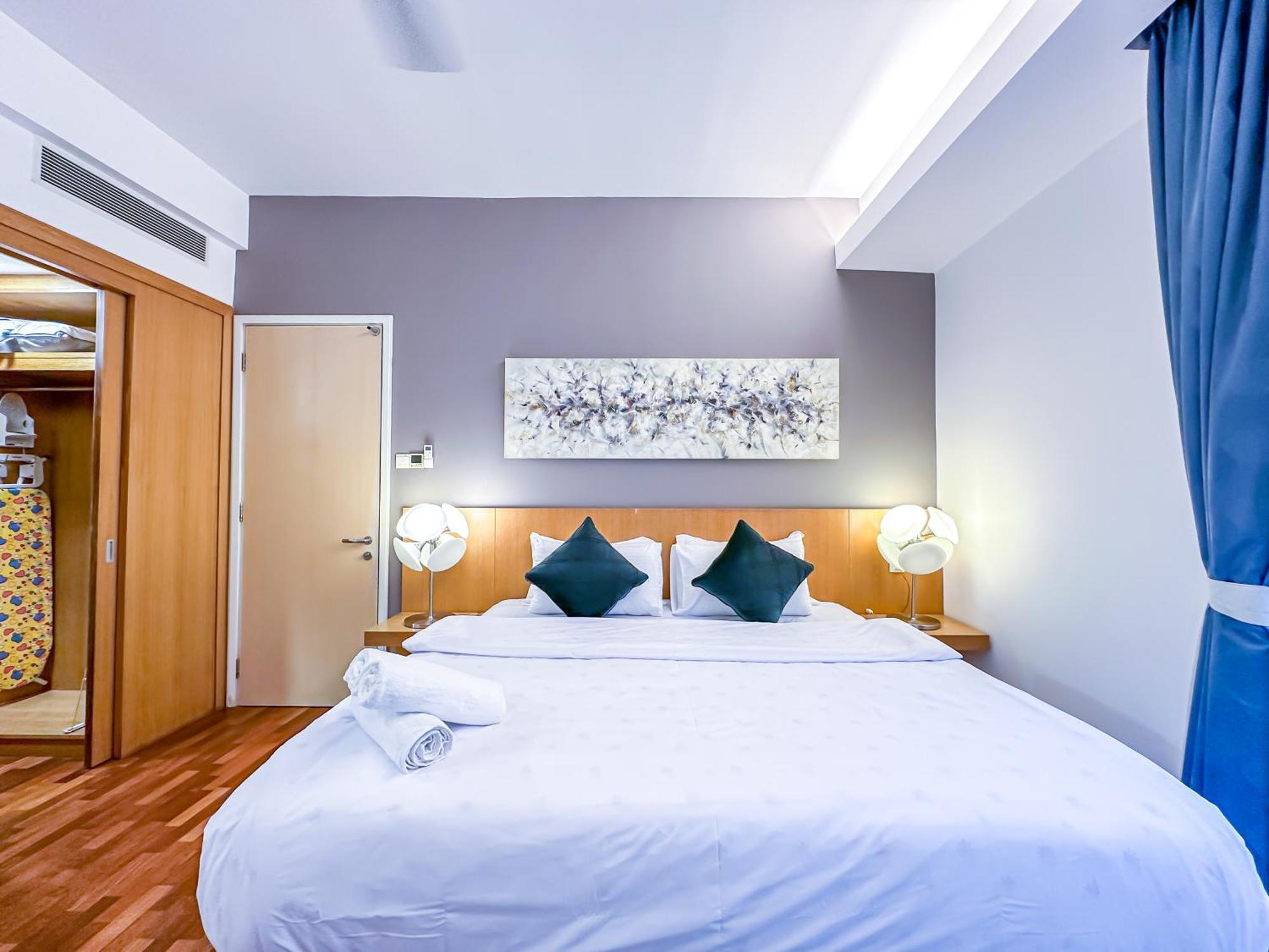 Klcc Suites By Nhb Kuala Lumpur Bagian luar foto