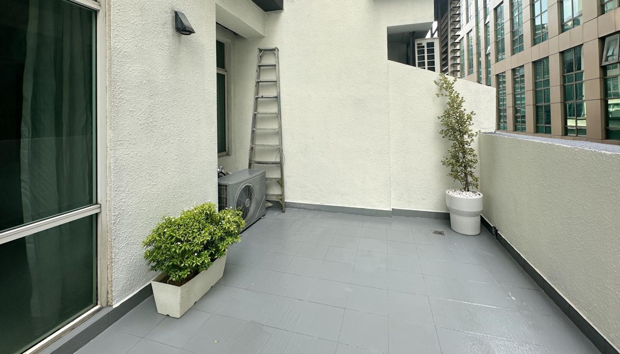 Klcc Suites By Nhb Kuala Lumpur Bagian luar foto